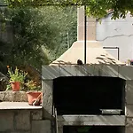 257c